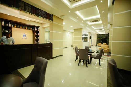 Alpha Suites Hotel
