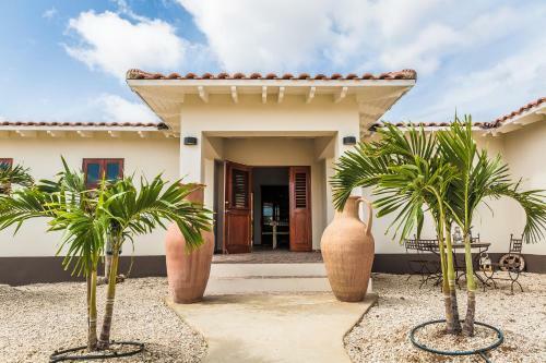 Casa Calida In Sabalpalm Villas