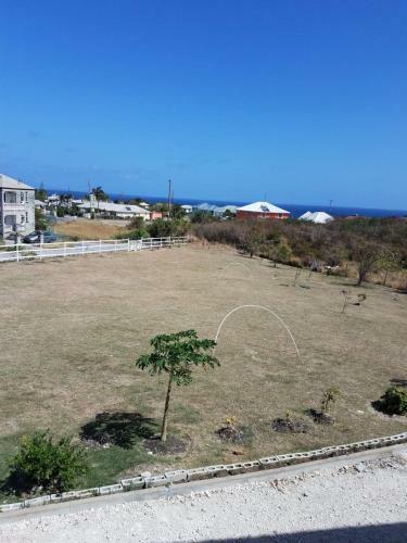 Abbe Dynasty: Ocean View Holiday Home