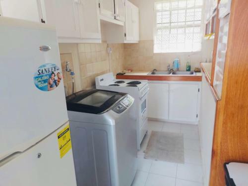 Hythe Gardens Beach Apartments