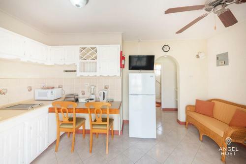 Apartamento Cozy Stay In Oistins By Angel Host