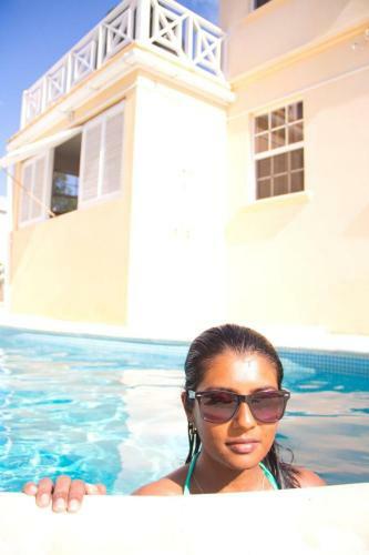Two Bedroom Apartment With Pool Located In A Quiet Community