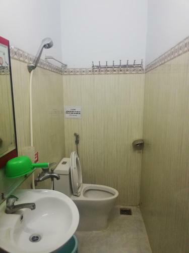 Bed & Breakfast Nh� Ngh? L�m Gia