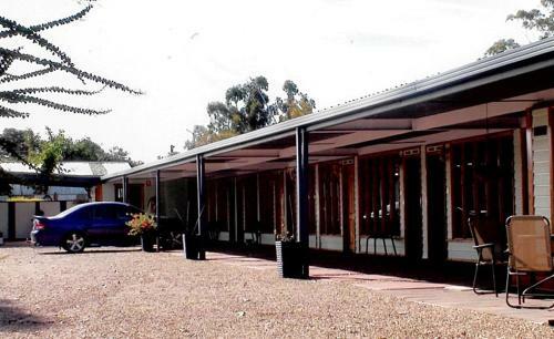 Stratford Motel