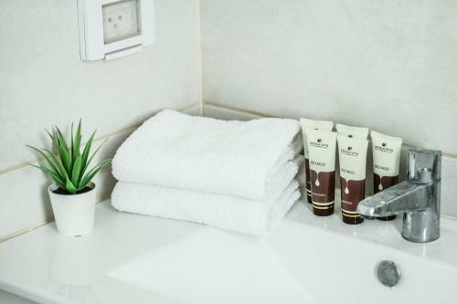 Luxury Living At Achziv Beach Apartment