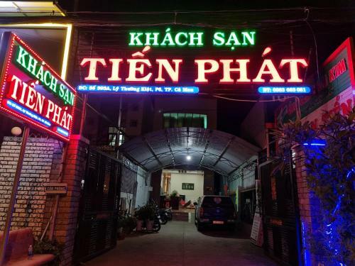 Hotel Kh�ch S?n Ti?n Ph�t