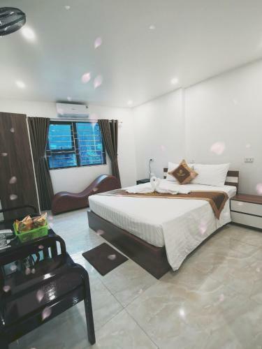 T??ng V�n Legend Hotel
