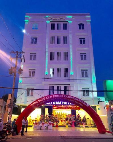 Hotel Kh�ch S?n Sao Nam