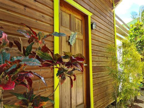 Apartamento Almost Paradise Cottage Retreats