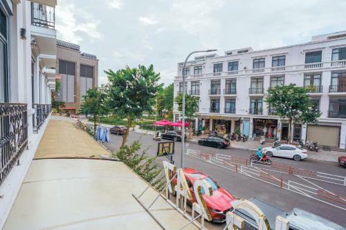 Hotel Luxhome Suite - Vincom Xu�n Kh�nh