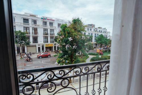 Hotel Luxhome Suite - Vincom Xu�n Kh�nh