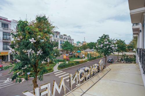 Hotel Luxhome Suite - Vincom Xu�n Kh�nh