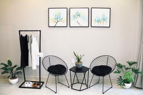 Midmost Boutique Hostel