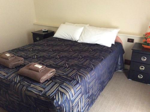 Hotel Winbi River Resort