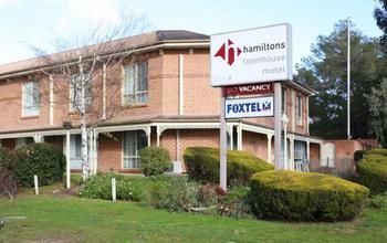Hamiltons Townhouse Motel