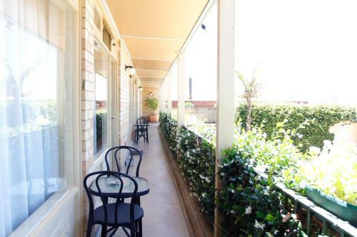 Mid City Motor Inn Queanbeyan