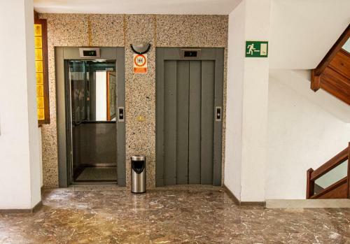 Two-bedroom Apartment In Las Canteras Beach With Wifi