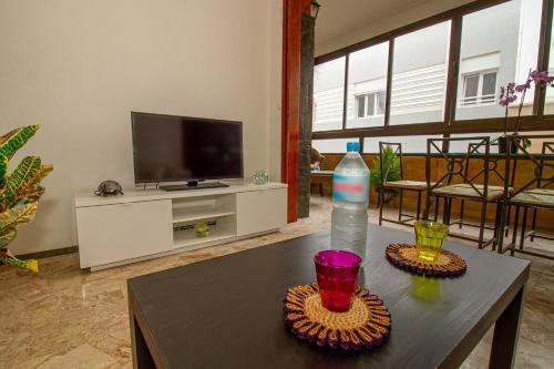 Two-bedroom Apartment In Las Canteras Beach With Wifi