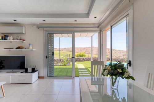 Villa Arcoiris - Renovated&private Pool