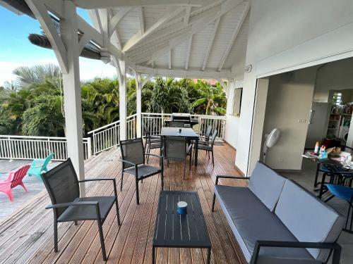 Villa Tropical Quintet