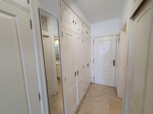 Pura Vida Las Canteras Apartment