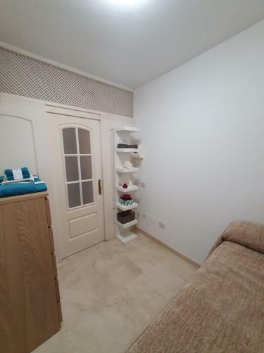 Pura Vida Las Canteras Apartment