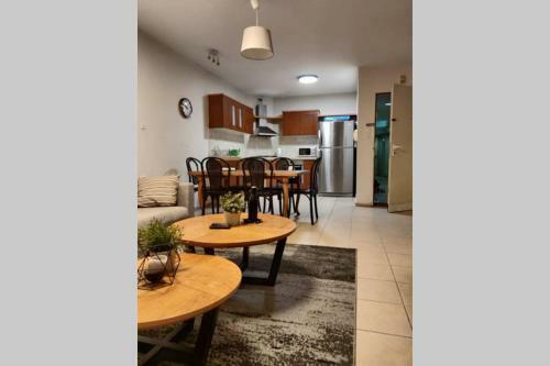 Stylish Private Garden Apartment W/ A Pool & Gym.