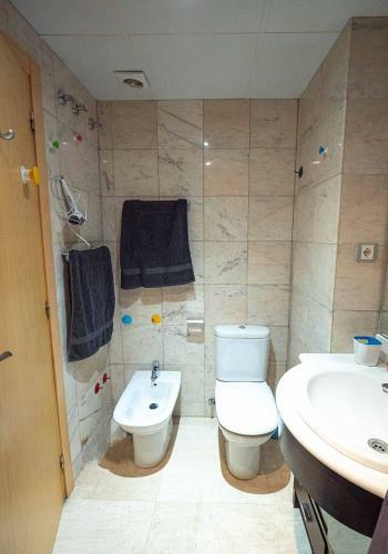 Apartamento Two Bedroom Stylish Studio, 5 Minutes Walk From The Beach