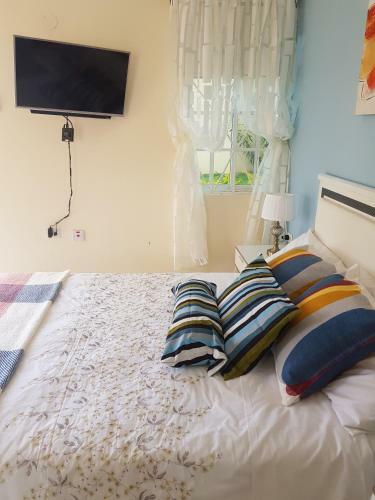Hostal Cool Breeze Discovery Bay