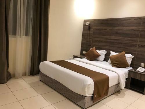 Al Rawda Jewel Apartment Hotel