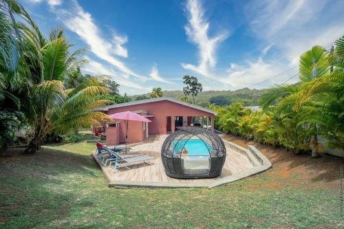 Villa Tracee / Sleep In World