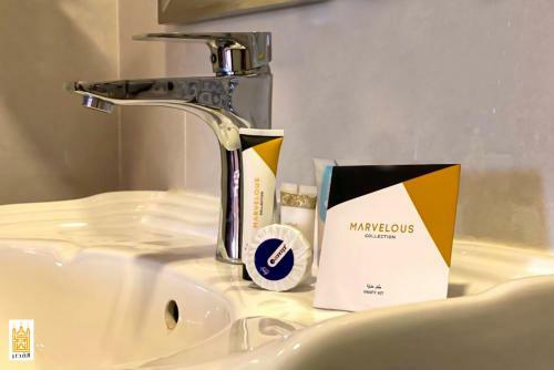 The Palace Hotel Suites