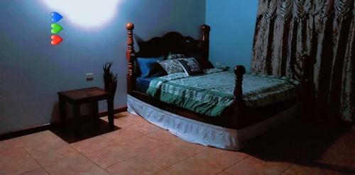 Bed & Breakfast Major Key Property
