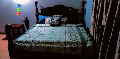 Bed & Breakfast Major Key Property