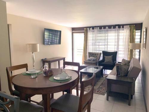 2 Bedroom Apartment At Flagstaff Hill Residences