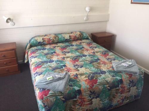 Governors Hill Motel