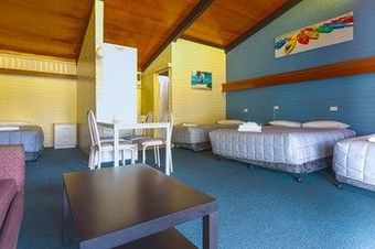 Jetty Motel