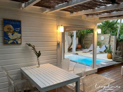 17 Les Palmes - Maison de Charme - Piscine Priv�e Et Acc�s Plage