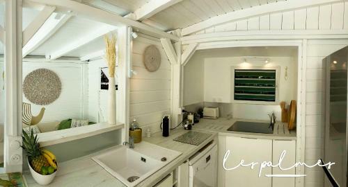 17 Les Palmes - Maison de Charme - Piscine Priv�e Et Acc�s Plage