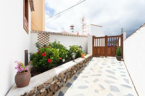 Home2book Luxury El Bebedero de Los Sauces's House