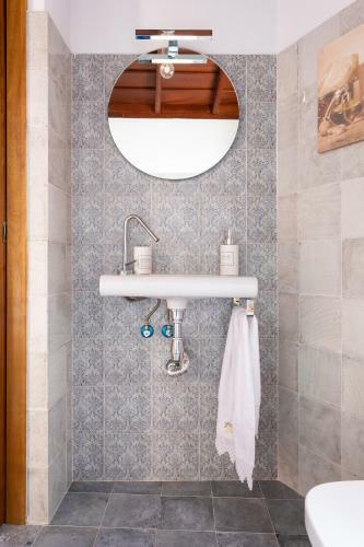Home2book Luxury El Bebedero de Los Sauces's House