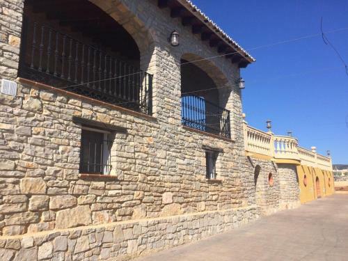 Spacious Villa With Large Private Pool And Incredible Views