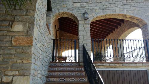 Spacious Villa With Large Private Pool And Incredible Views