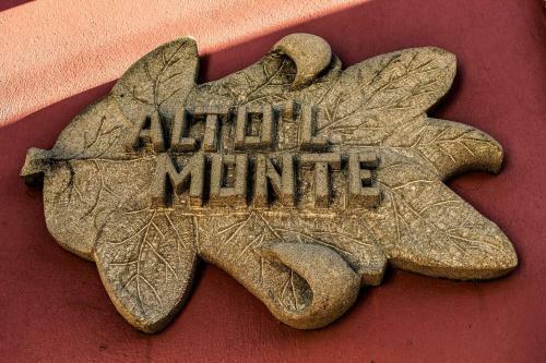 Alto El Monte - Vv556 As