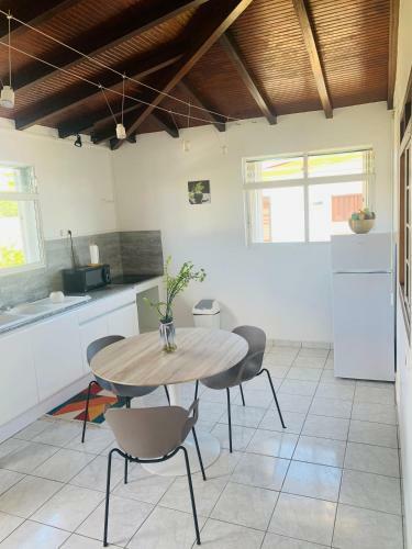 Apartamento T2 Spacieux Et Moderne - Plages � Proximit�s