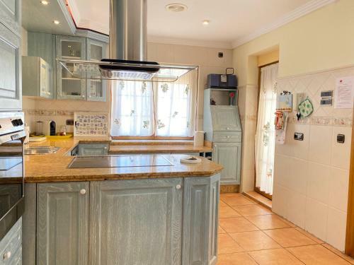 Magnifico Chalet Con Piscina !!!
