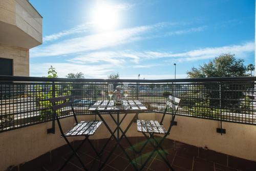 Apartamento Mairena Parking Privado Y Piscina