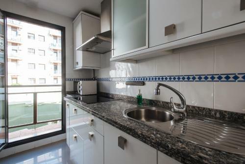 Apartamento Mairena Parking Privado Y Piscina
