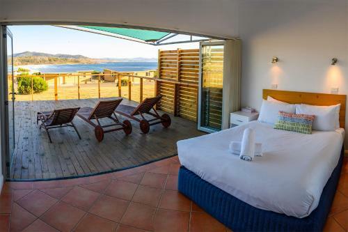 Hotel White Sands Estate