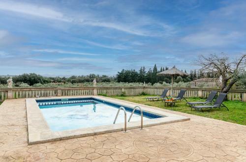 Yourhouse Deulosal, Agrotourism With Private Pool